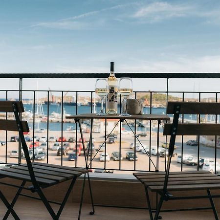 Apartament Luxury Port View Lávrion Zewnętrze zdjęcie