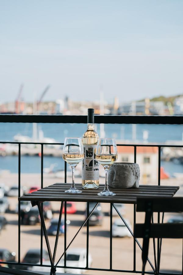 Apartament Luxury Port View Lávrion Zewnętrze zdjęcie